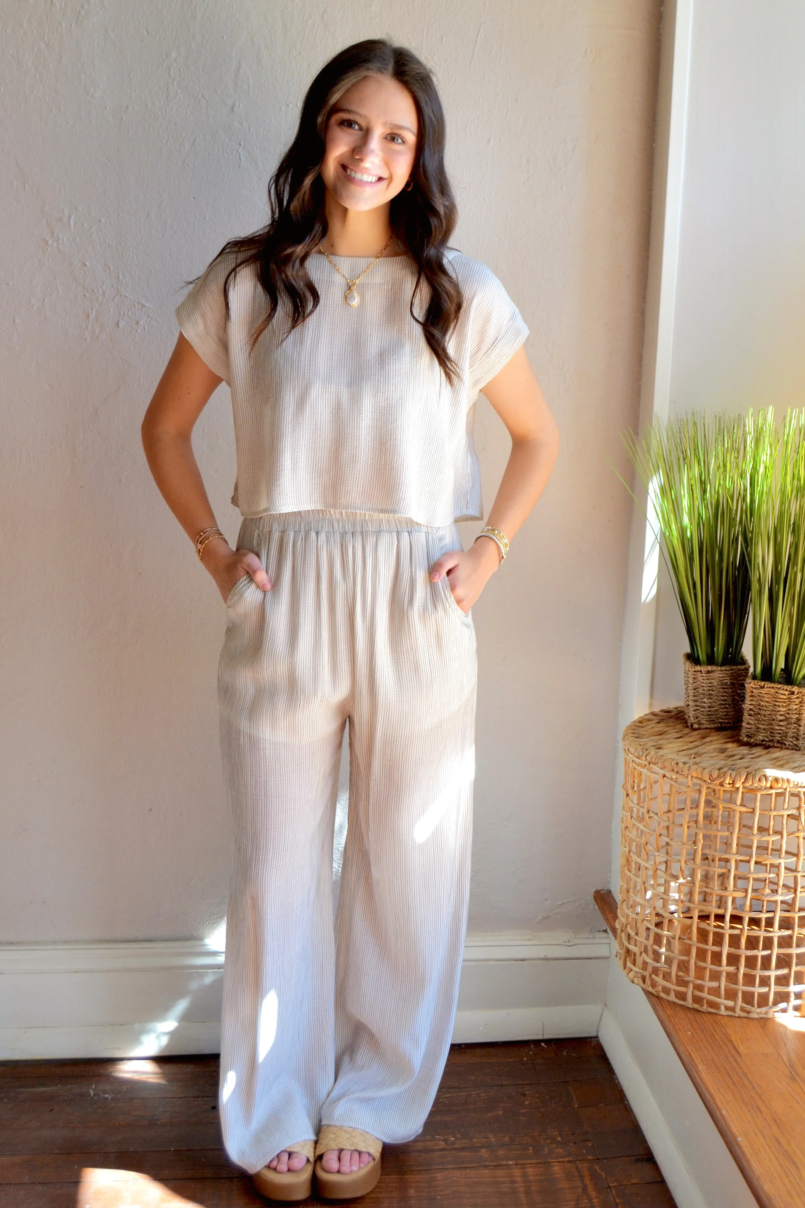 Cap sleeve stripe cropped top