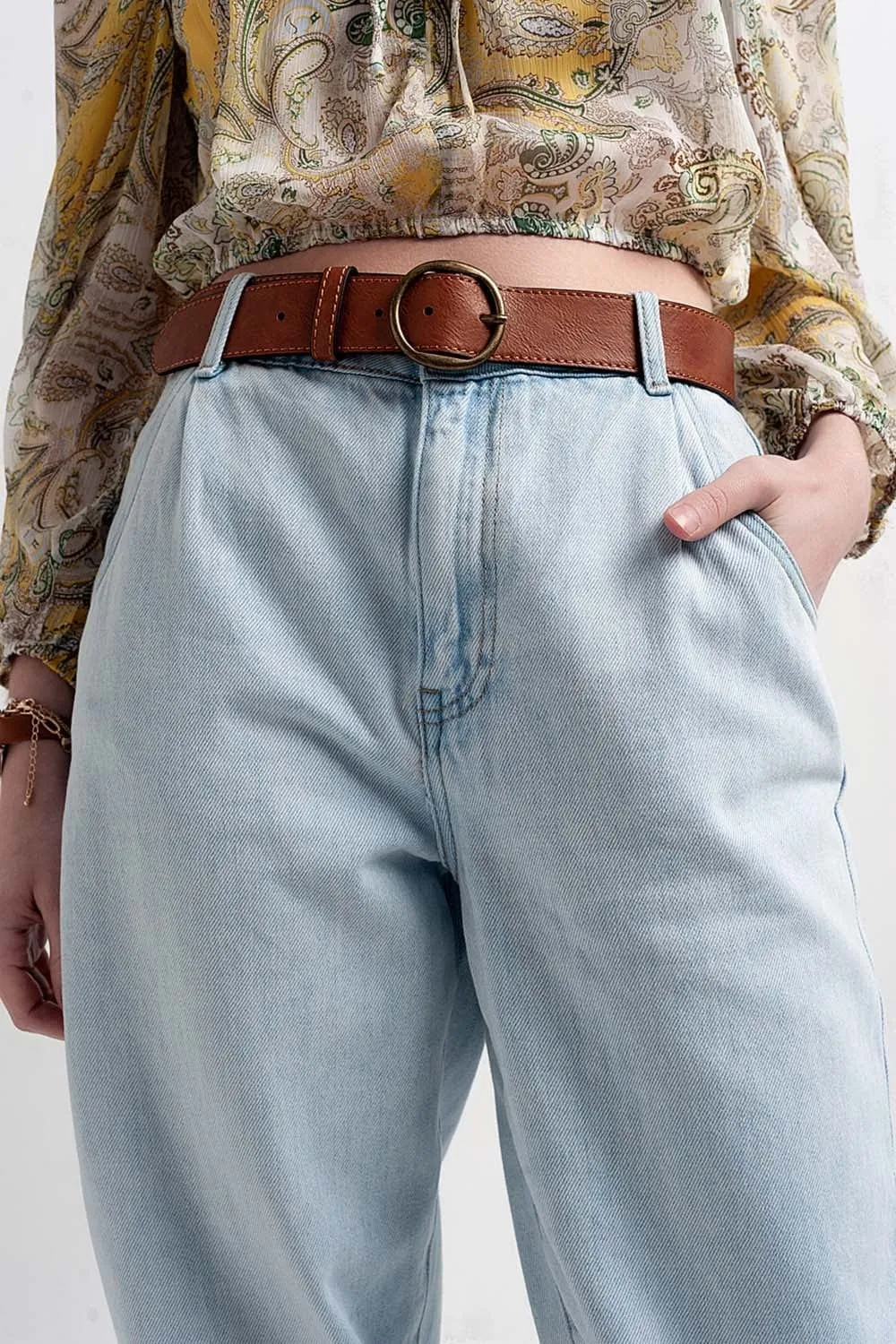 High Rise Slouchy Mom Jeans In Lightwash