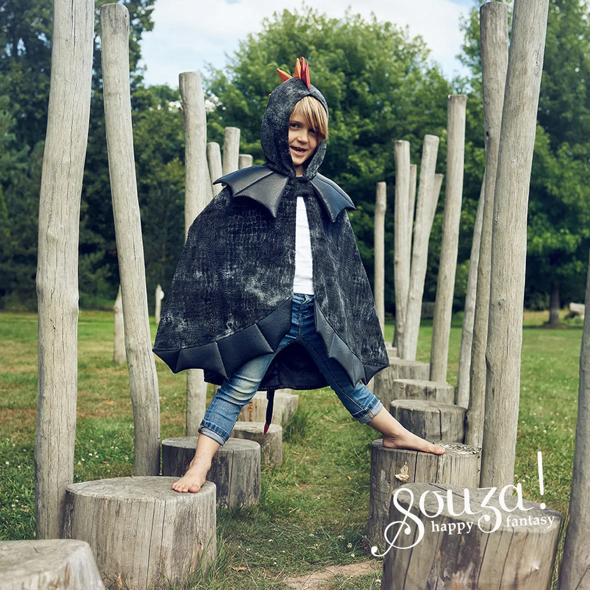 Souza Dragon Cape Black